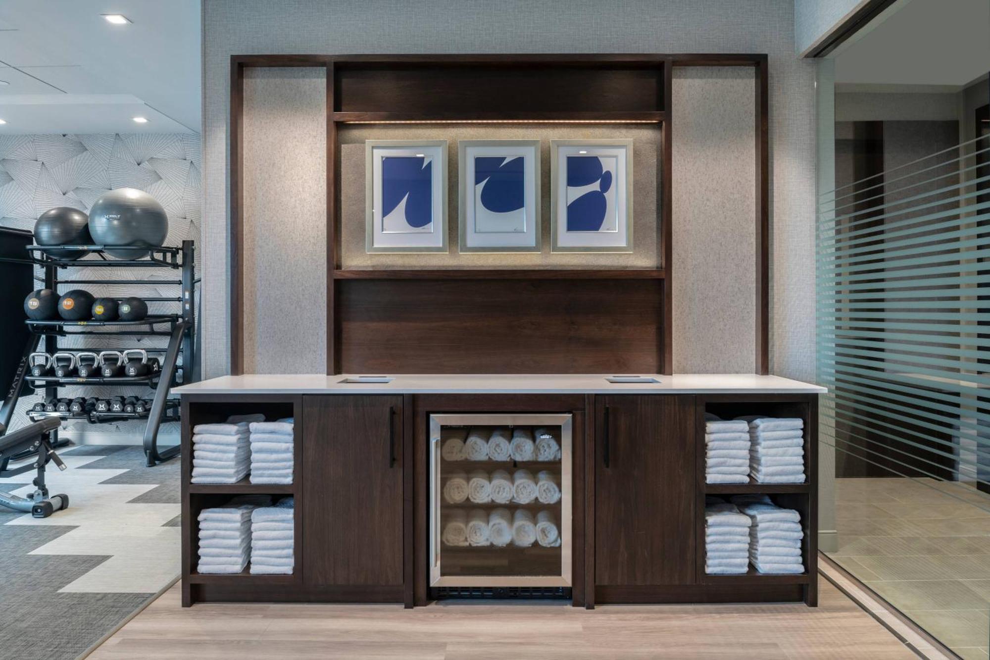 Towneplace Suites By Marriott Boston Medford Esterno foto