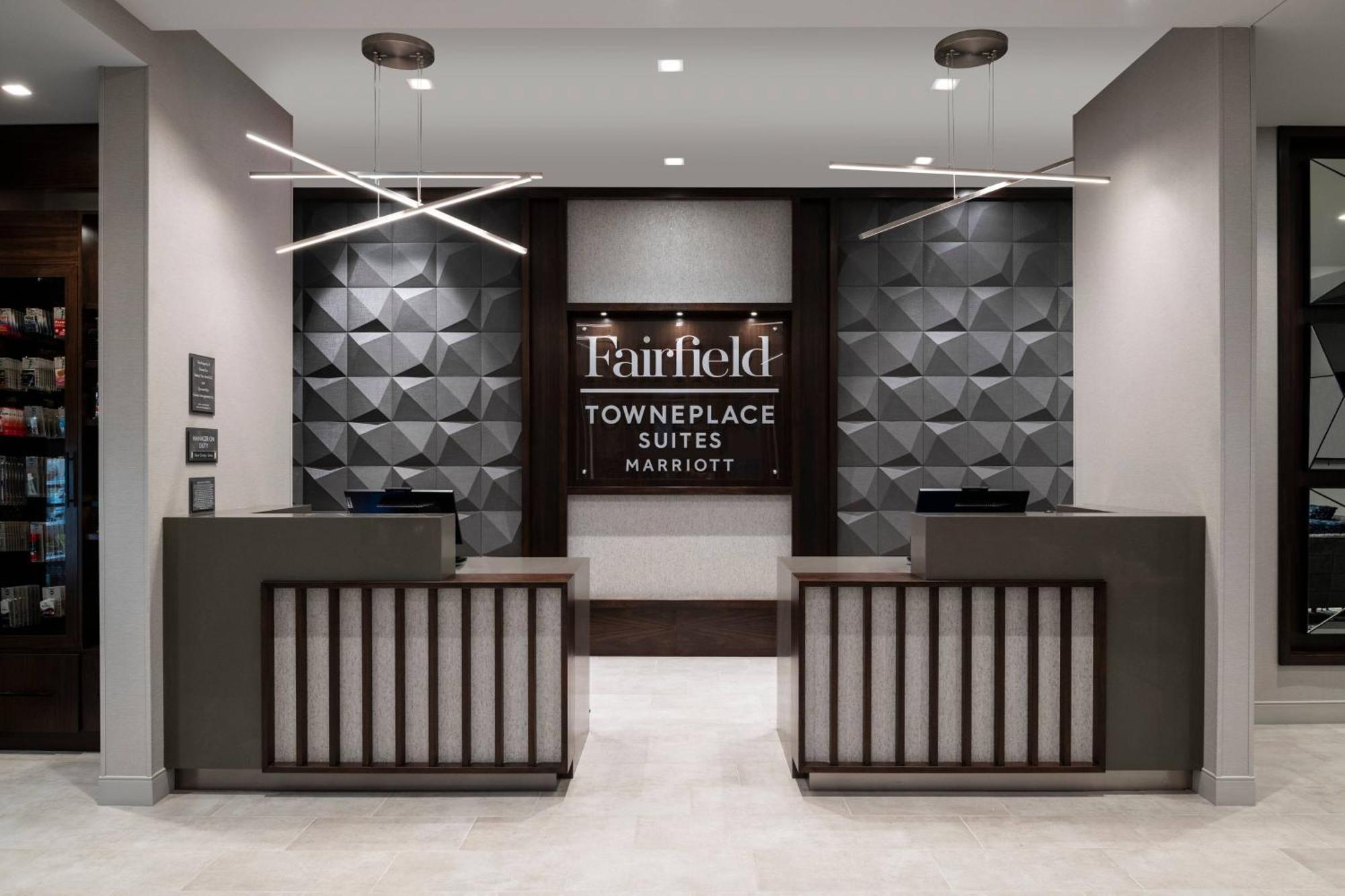 Towneplace Suites By Marriott Boston Medford Esterno foto